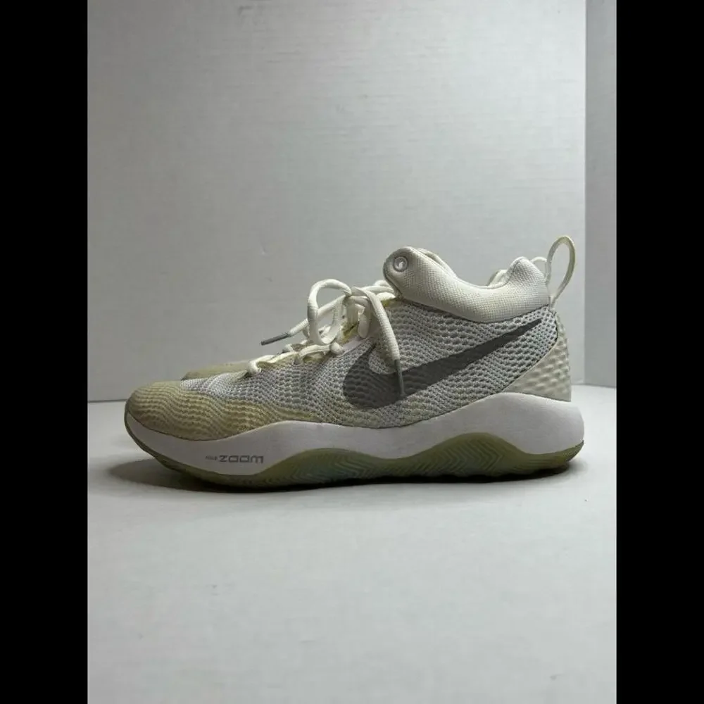 Nike Men’s Kyrie Flytrap White Basketball Shoes - Size 9